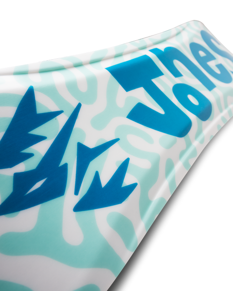 Jones Happy Mountain Youth Snowboard Package 2026