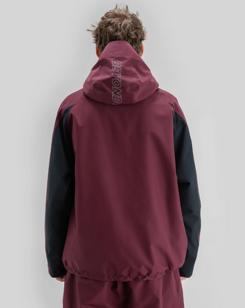 Beyond Medals Nostalgia Jacket 2L 2027